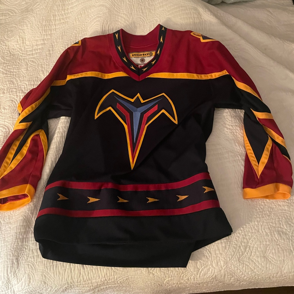 Vintage Atlanta Thrashers NHL Jersey
